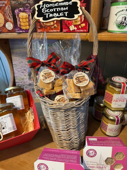 Tablet - Traditional Scottish Tablet (Fudge-like)