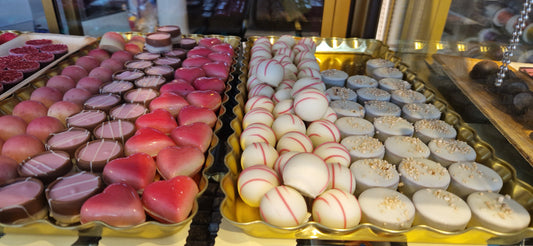 A Chocolate House Selection 6, 8 or 12 in a Box