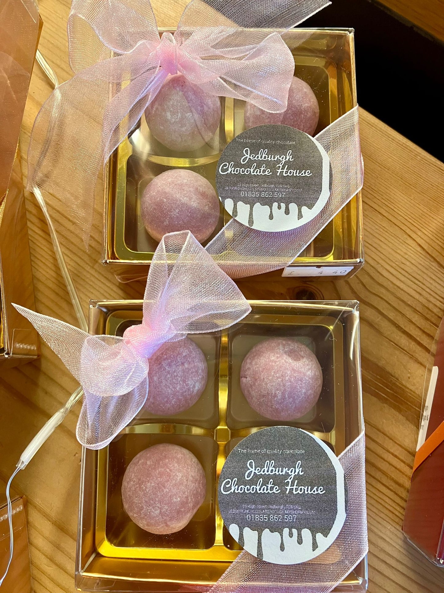 Gin and Tonic in the Pink